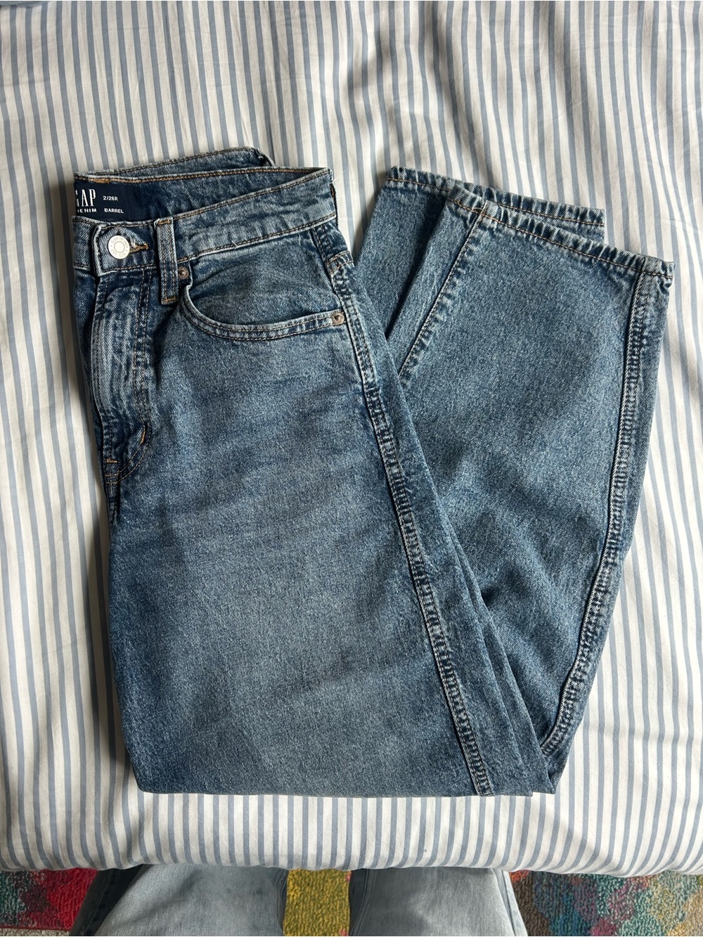 GAP Barrel Jeans